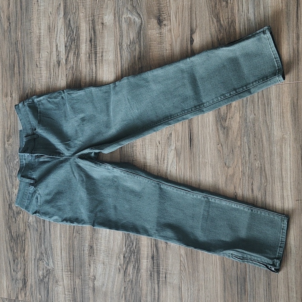 NWT Olive Ankle Zip Jeans - Picture 3 of 7